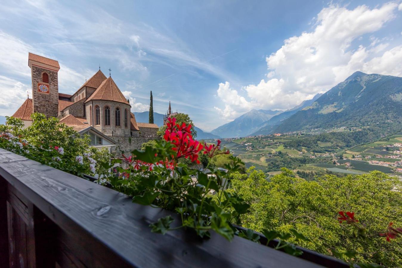 Hotel Schlosswirt Schenna Luaran gambar
