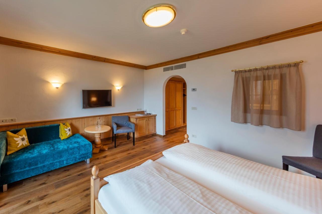 Hotel Schlosswirt Schenna Luaran gambar